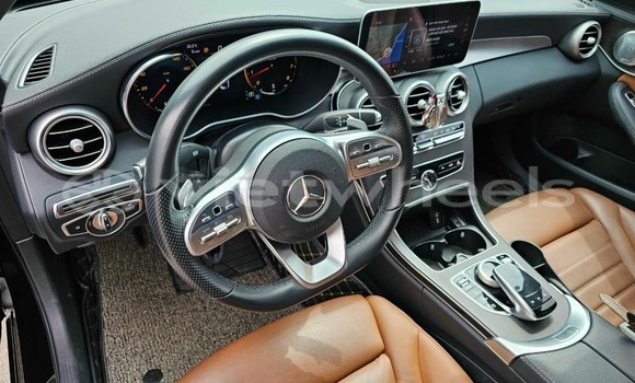 Buy Used Mercedes Benz C-Class Car Buy Used Mercedes Benz C-Class Car