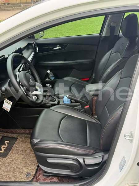 Big with watermark kia cerato an giang huyen an phu 37171