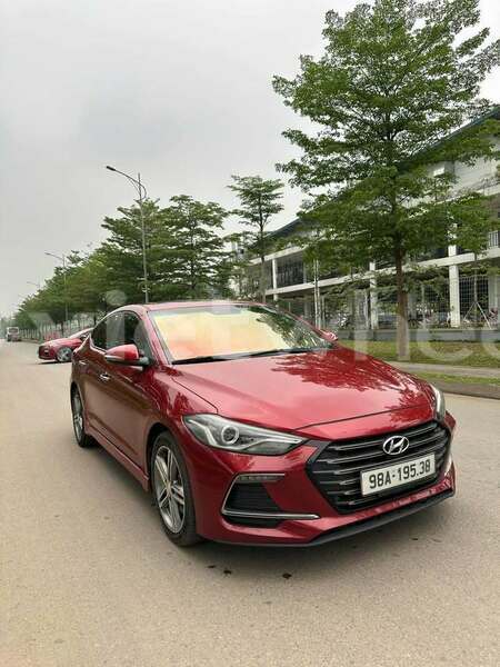 Big with watermark hyundai elantra tinh lam gjong gjam rong 37172