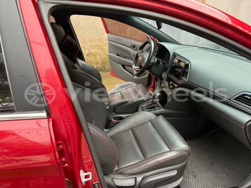 Big with watermark hyundai elantra tinh lam gjong gjam rong 37172