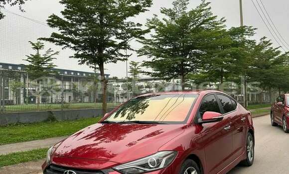 Mua Đã sử dụng Hyundai Elantra Xe ô tô Mua Đã sử dụng Hyundai Elantra Xe ô tô