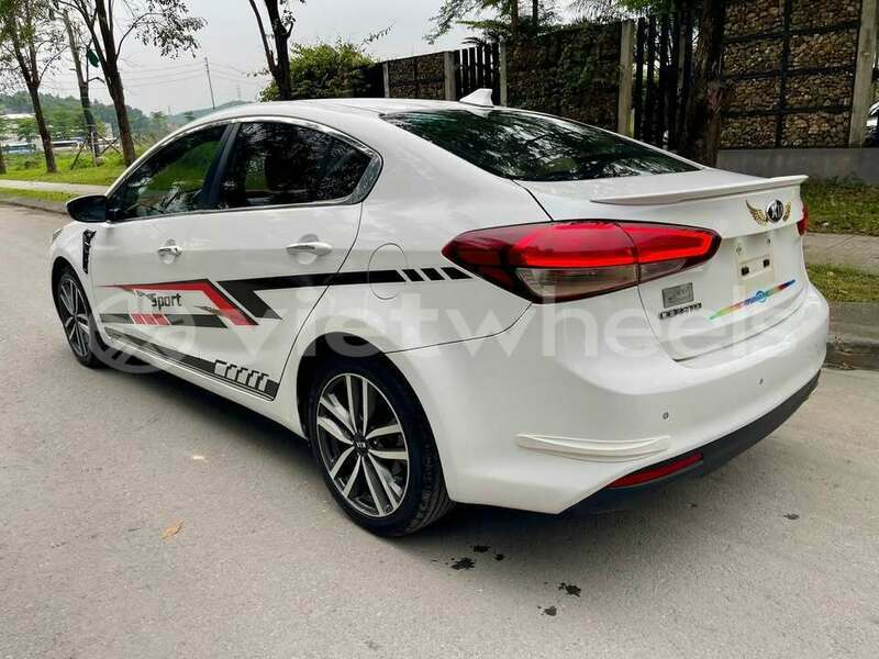 Big with watermark kia cerato tinh lam gjong gjam rong 37173