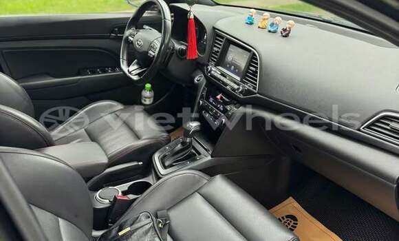 Mua Đã sử dụng Hyundai Elantra Xe ô tô Mua Đã sử dụng Hyundai Elantra Xe ô tô