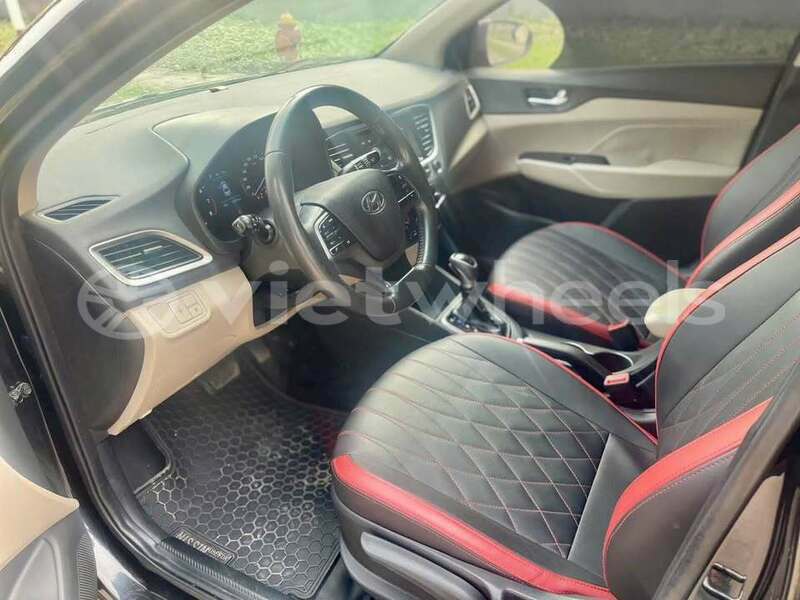 Big with watermark hyundai accent hanoi saigon 37180