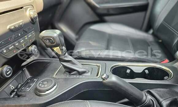 Buy Used Ford Everest Car Buy Used Ford Everest Car