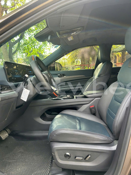 Big with watermark ford territory tinh lam gjong gjam rong 37196