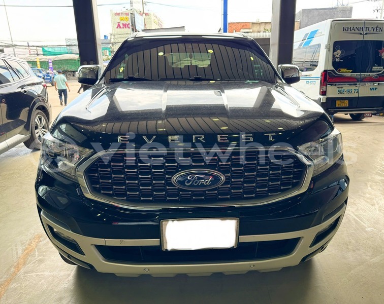 Big with watermark ford everest tinh lam gjong gjam rong 37198