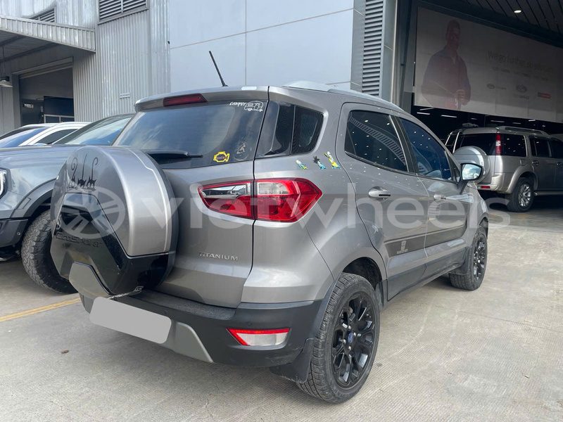 Big with watermark ford ecosport hanoi saigon 37199