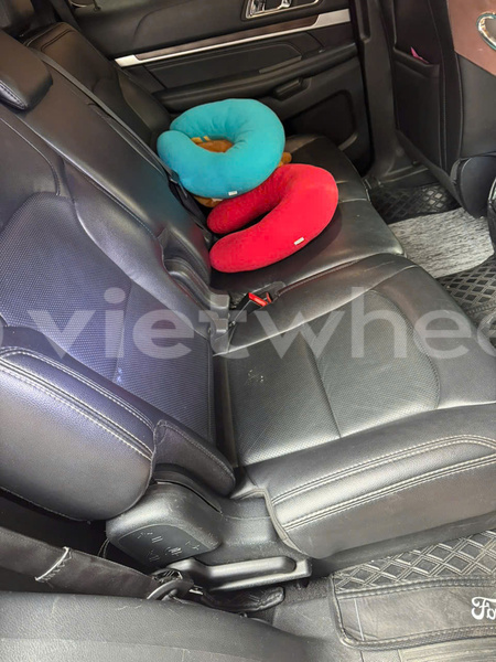 Big with watermark ford explorer an giang huyen an phu 37200