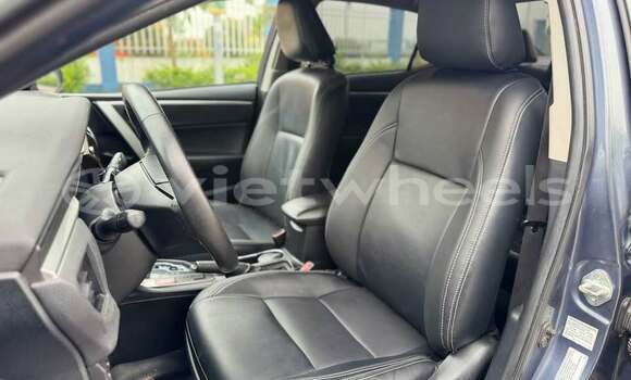 Mua Đã sử dụng Toyota Altis Xe ô tô Mua Đã sử dụng Toyota Altis Xe ô tô