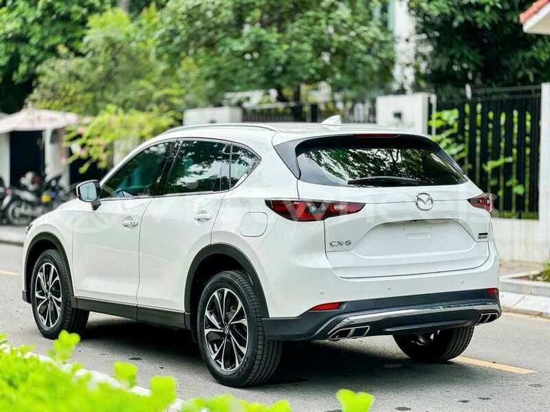 Big with watermark mazda cx 5 hanoi saigon 37223
