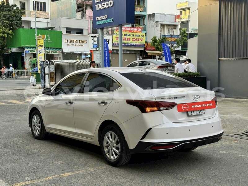 Big with watermark hyundai accent an giang huyen an phu 37230