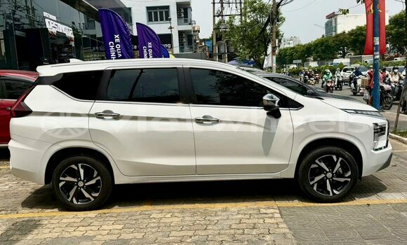 Buy Used Mitsubishi Xpander Car Buy Used Mitsubishi Xpander Car