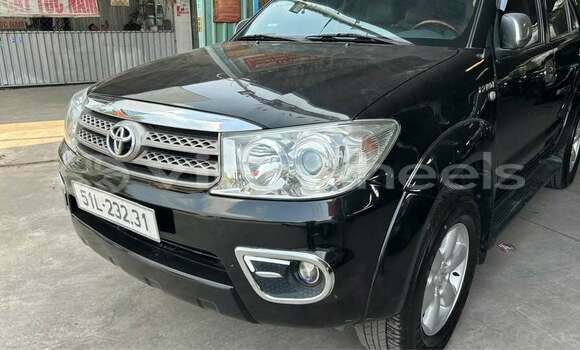 Buy Used Toyota Fortuner Car Buy Used Toyota Fortuner Car