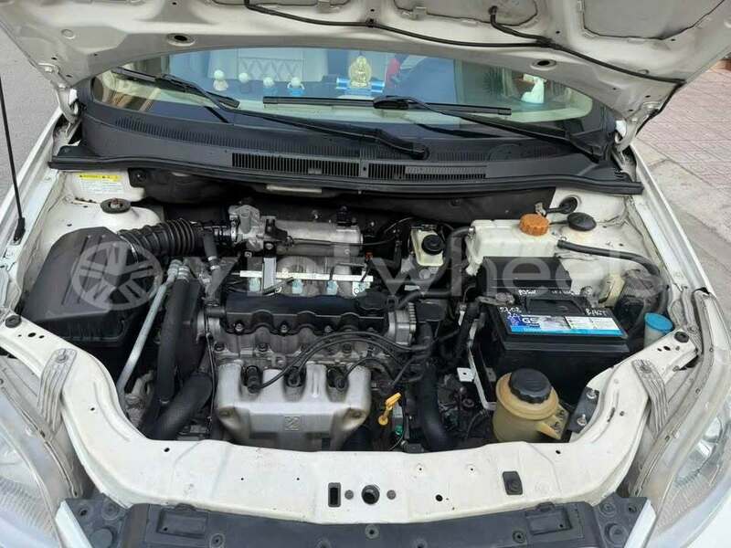 Big with watermark chevrolet aveo hanoi saigon 37246