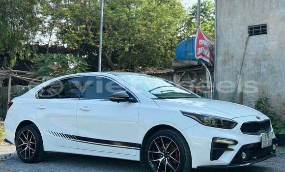 Buy Used KIA CERATO Car Buy Used KIA CERATO Car