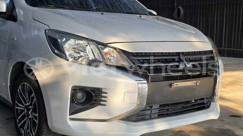 Big with watermark mitsubishi attrage hanoi saigon 37253