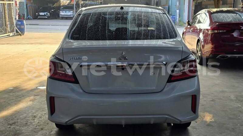 Big with watermark mitsubishi attrage hanoi saigon 37253