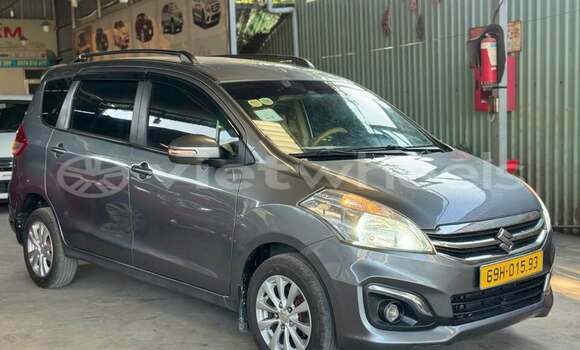 Buy Used Suzuki Ertiga Car Buy Used Suzuki Ertiga Car
