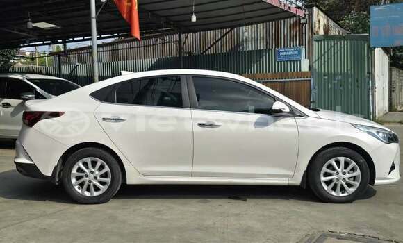 Buy Used Hyundai Accent Car Buy Used Hyundai Accent Car