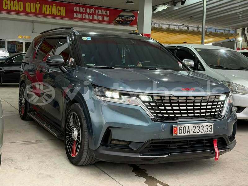 Big with watermark kia carnival hanoi saigon 37265