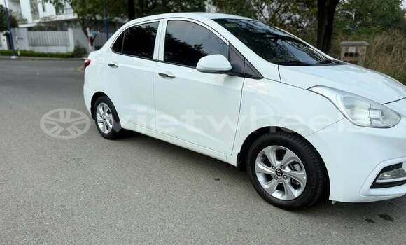 Buy Used Hyundai i10 Car Buy Used Hyundai i10 Car