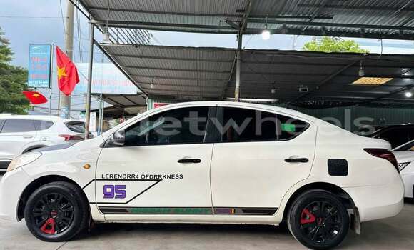 Buy Used Nissan SUNNY Car Buy Used Nissan SUNNY Car