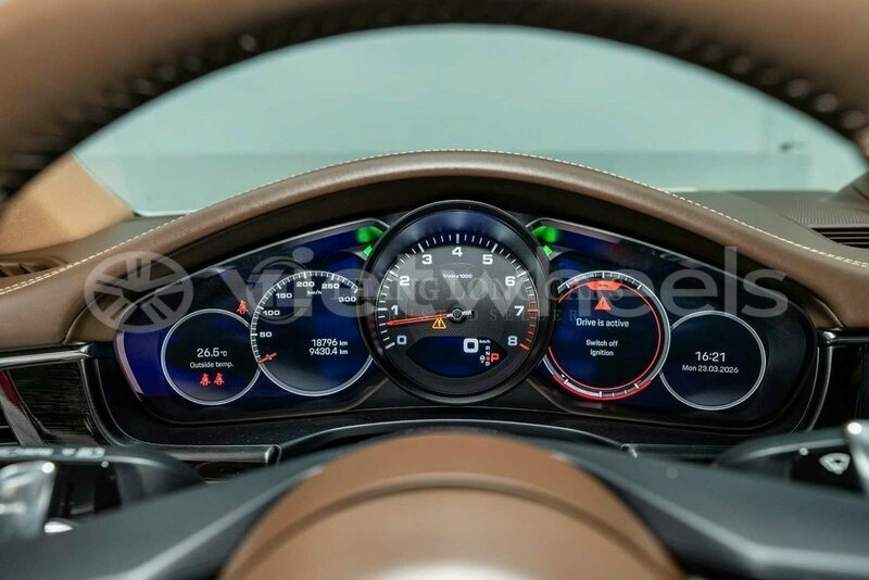 Big with watermark porsche panamera tinh lam gjong gjam rong 37281