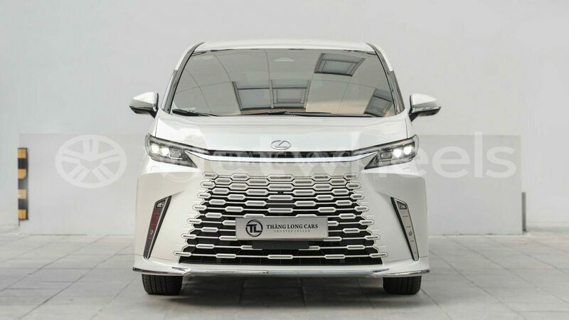 Big with watermark lexus lm300h tinh lam gjong gjam rong 37286