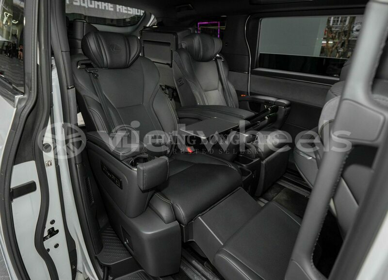 Big with watermark lexus lm300h tinh lam gjong gjam rong 37286