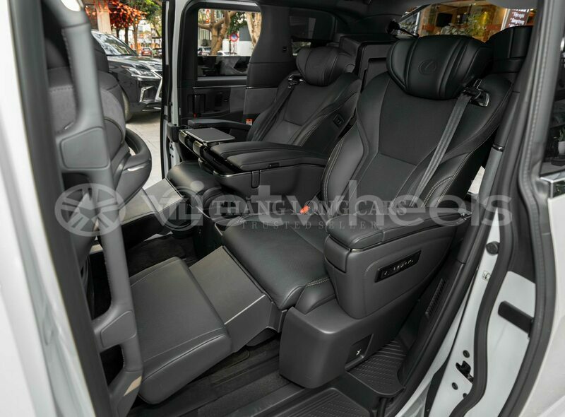 Big with watermark lexus lm300h tinh lam gjong gjam rong 37286