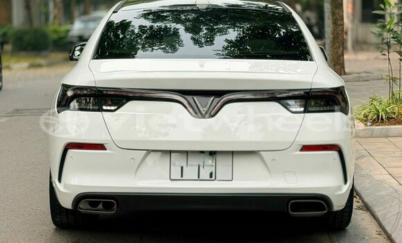 Mua Đã sử dụng Vinfast LUX A2.0 Xe ô tô Mua Đã sử dụng Vinfast LUX A2.0 Xe ô tô