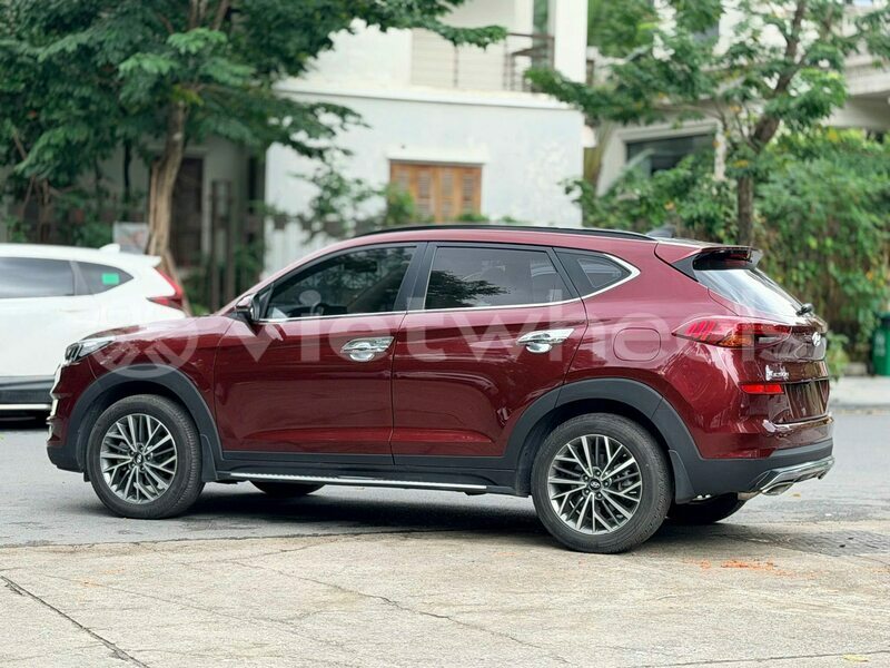 Big with watermark hyundai tucson tinh lam gjong gjam rong 37296