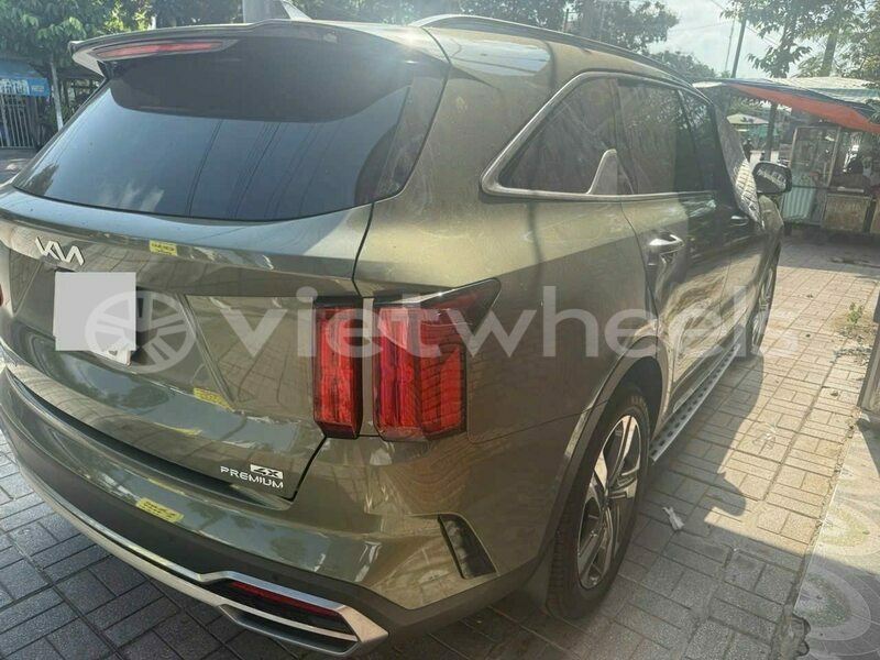 Big with watermark kia sorento hanoi saigon 37298