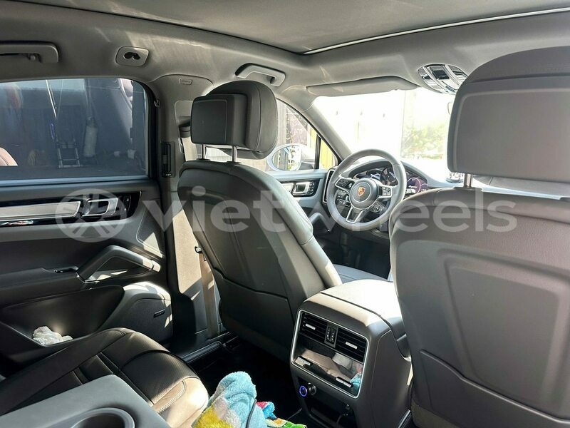 Big with watermark porsche cayenne thanh pho can tho cai rang 37312