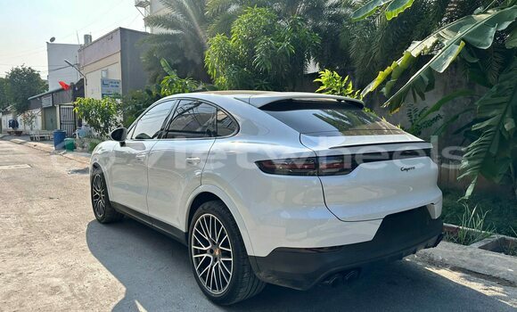 Mua Đã sử dụng Porsche Cayenne Xe ô tô Mua Đã sử dụng Porsche Cayenne Xe ô tô