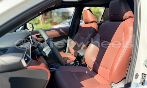 Mua Đã sử dụng Toyota CROSS Xe ô tô Mua Đã sử dụng Toyota CROSS Xe ô tô