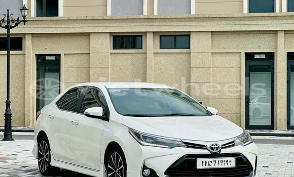 Mua Đã sử dụng Toyota Corolla Altis Xe ô tô Mua Đã sử dụng Toyota Corolla Altis Xe ô tô