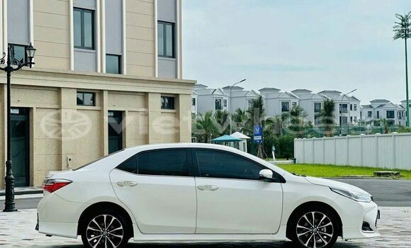 Mua Đã sử dụng Toyota Corolla Altis Xe ô tô Mua Đã sử dụng Toyota Corolla Altis Xe ô tô
