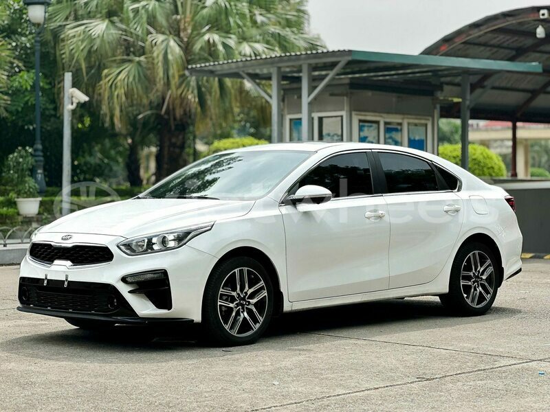 Big with watermark kia cerato tinh lam gjong gjam rong 37330