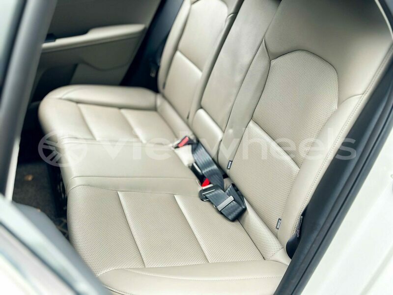 Big with watermark kia cerato tinh lam gjong gjam rong 37330