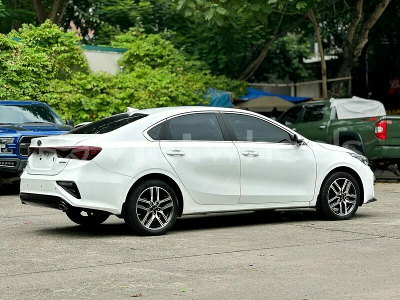 Big with watermark kia cerato tinh lam gjong gjam rong 37330