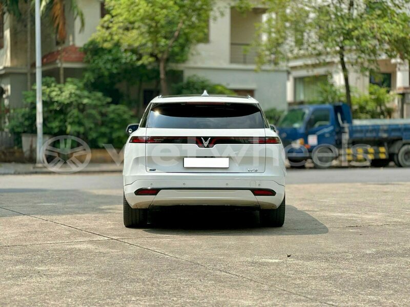 Big with watermark vinfast luxury a 2 0 tinh lam gjong gjam rong 37335