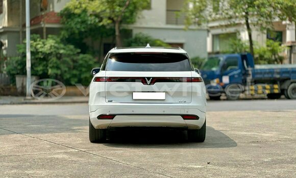 Mua Đã sử dụng VINFAST Luxury A 2.0 Xe ô tô Mua Đã sử dụng VINFAST Luxury A 2.0 Xe ô tô