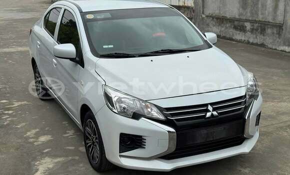 Mua Đã sử dụng Mitsubishi Attrage Xe ô tô Mua Đã sử dụng Mitsubishi Attrage Xe ô tô