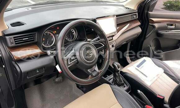 Mua Đã sử dụng Suzuki Ertiga Xe ô tô Mua Đã sử dụng Suzuki Ertiga Xe ô tô