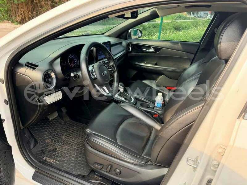 Big with watermark kia cerato hanoi saigon 37367