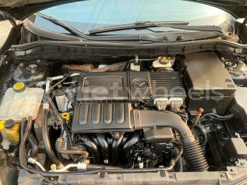 Big with watermark mazda 3 tinh lam gjong gjam rong 37376