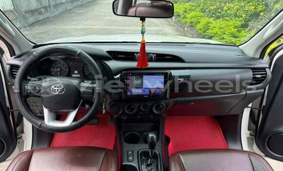 Mua Đã sử dụng Toyota Hilux Xe ô tô Mua Đã sử dụng Toyota Hilux Xe ô tô