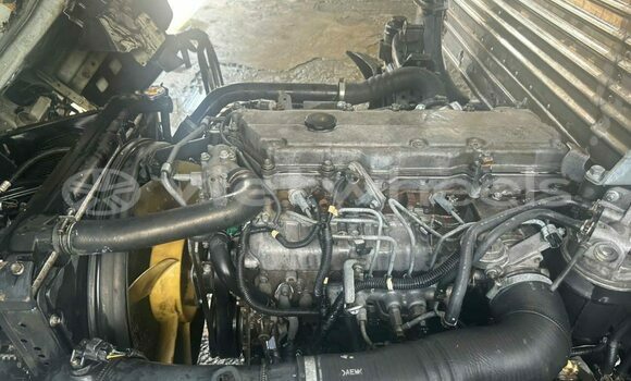 Buy Used ISUZU TROOPER Car Buy Used ISUZU TROOPER Car